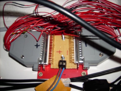 Hier ist mein Verteiler. Auf dem ich mit meinen 24 Stängen drauf gehe.