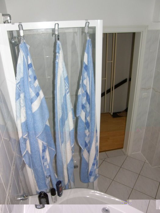 P5010015.jpg (77.14 KiB) 42463 mal betrachtet Mit der versteckten Dusche