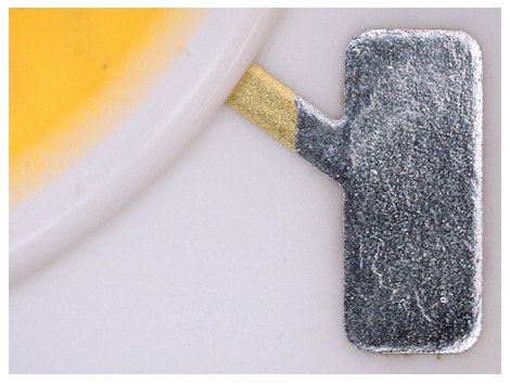 Bild08 COB Anschluss Zinn abgesaugt.jpg