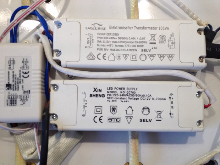 der obere Trafo ist der Übeltäter