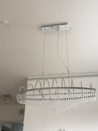 Gesamte Lampe, die Leuchtmittel sind LED Streifen